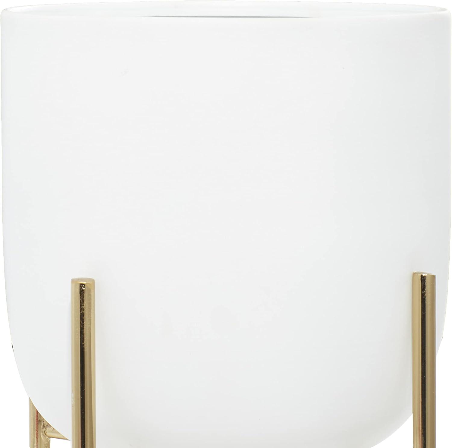 DecMode 9", 7", 6"H Round White Metal Indoor Outdoor Floating Dome Wall Planter (3 Count)