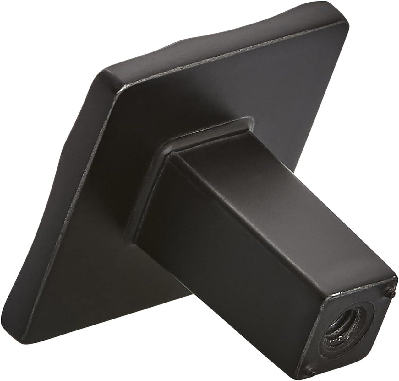 Kamari 1 3/16" Length Square Knob
