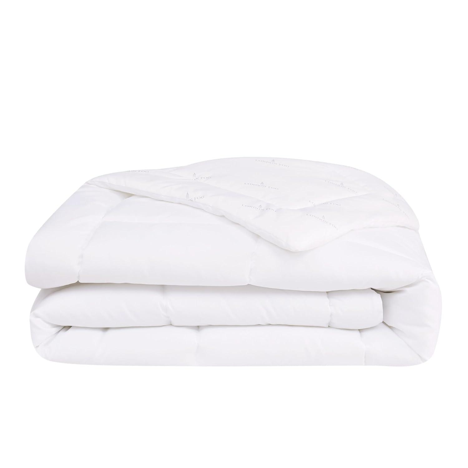 London Fog London Fog Seersucker Dot Comforter