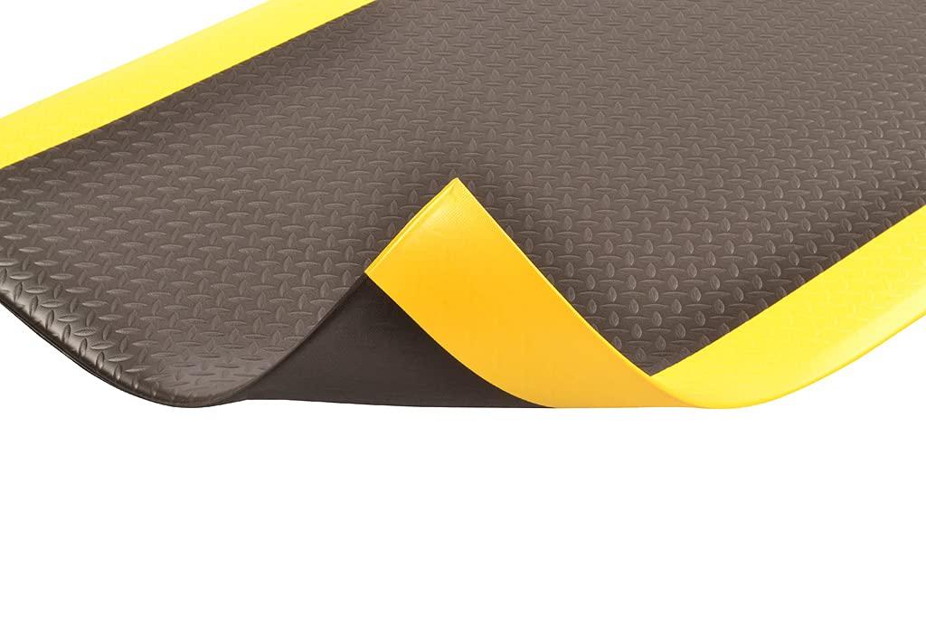 Black 5ft Closed Cell PVC Foam Antifatigue Mat with Diamond Plate Pattern