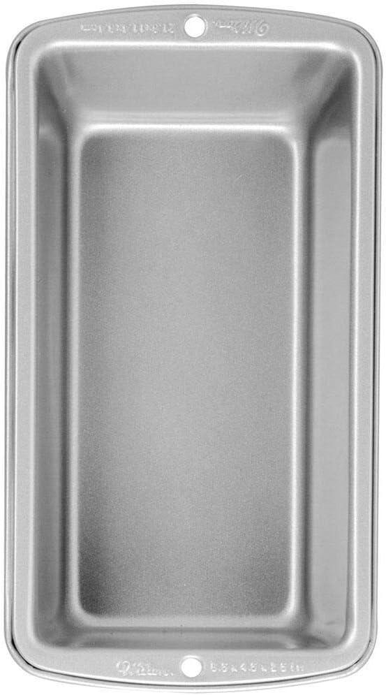 Wilton Wilton 191003159 Recipe Right Non-Stick Medium Loaf Pan, Silver