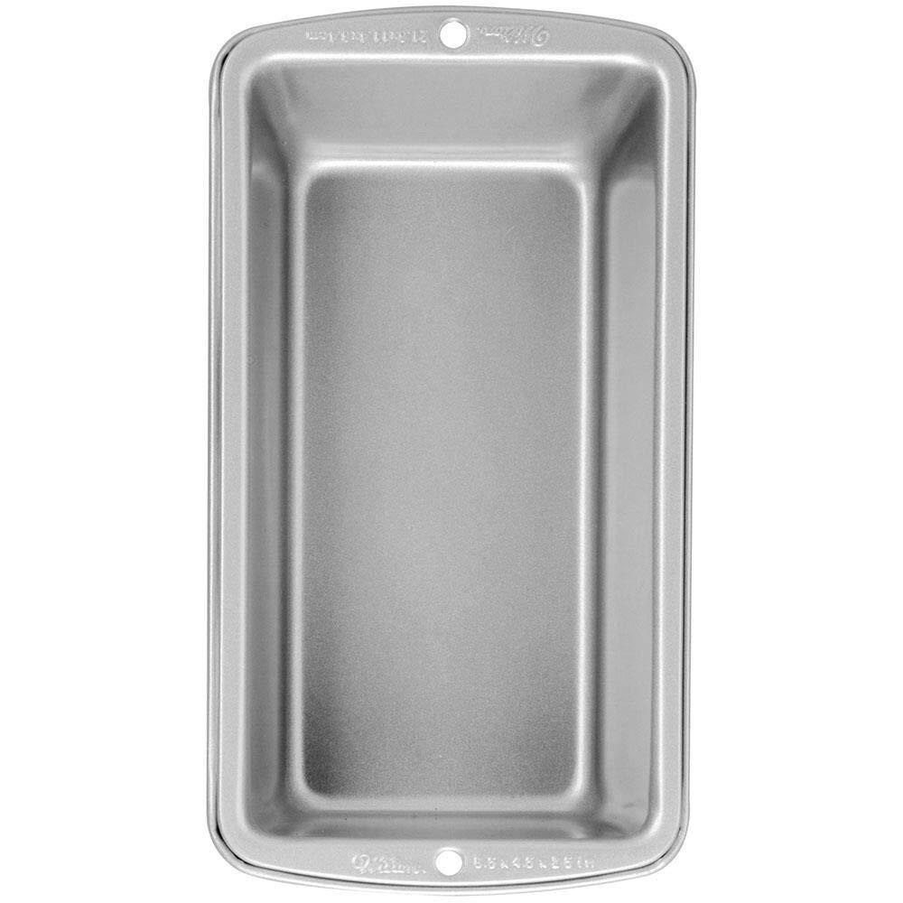 Wilton Wilton 191003159 Recipe Right Non-Stick Medium Loaf Pan, Silver