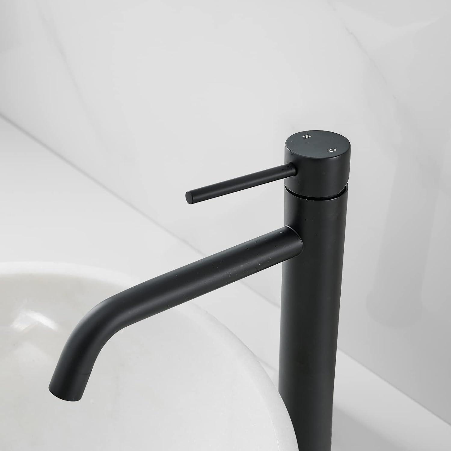 Single-Hole Single-handle Bathroom Faucet