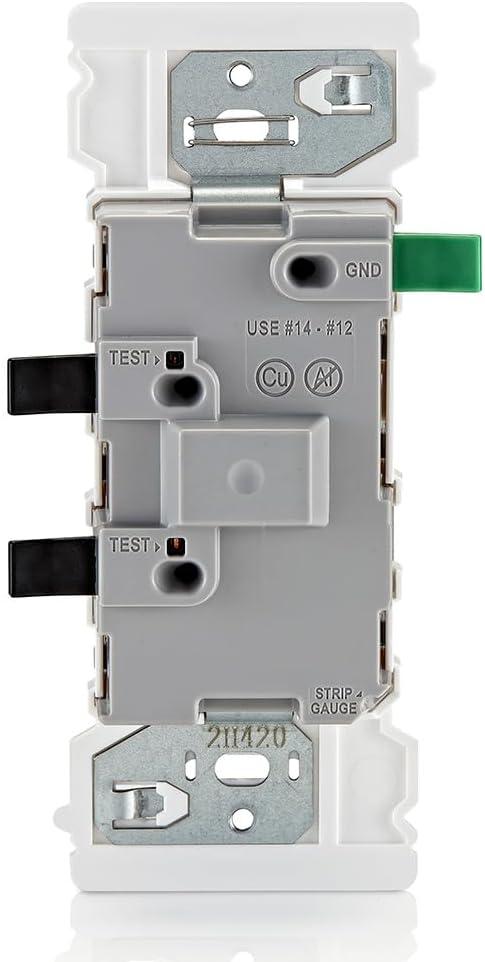 Leviton Decora Edge 15 amps Single Pole Rocker Rocker Switch White 1 pk