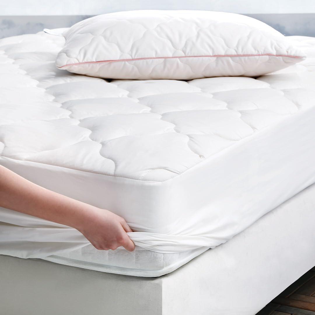 Full Size Ecru Wool Mattress Protector with Cotton Cover