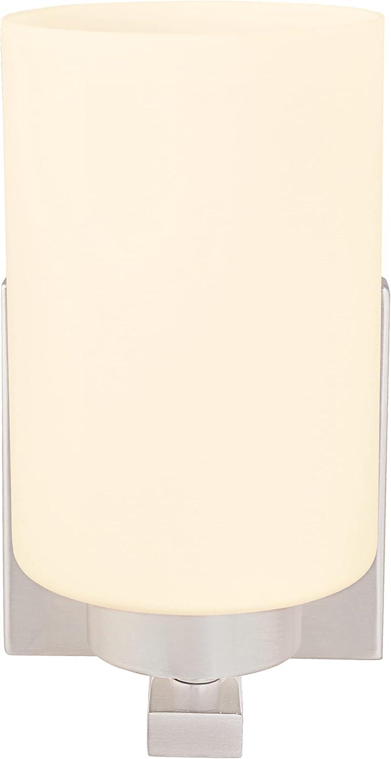 Aspen Creative 62218, One-Light Metal Bathroom Vanity Wall Light Fixture, 4-3/4" Wide, Transitional Design in Satin Nickel