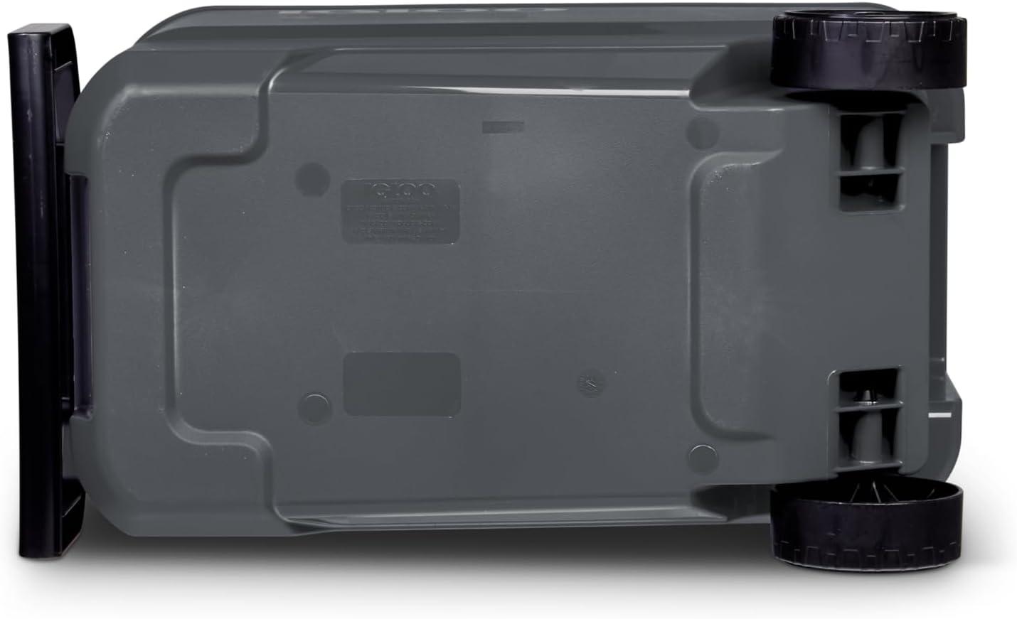 Igloo MaxCold 40qt Rolling Cooler - Carbonite