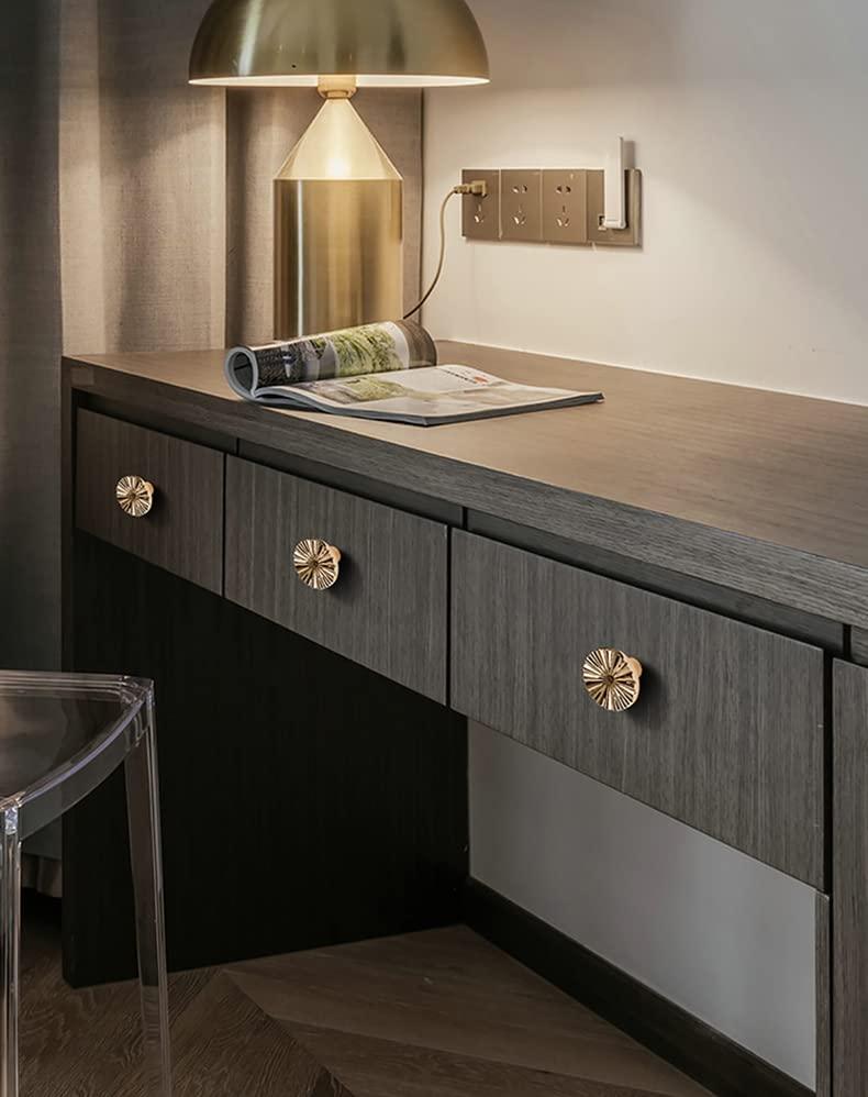 2 Pack Gold Cabinet knobs Kitchen Cabinet Pulls with Vintage Cupboard Drawers Hardware Dresser Drawer Handles Kitchen Cabinet Handles (Single Hole, 2 Pack, Brushed Gold)