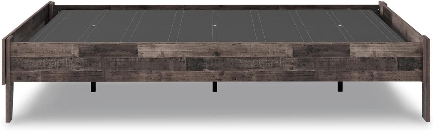 Signature Design by Ashley Casual Neilsville Full Platform Bed  Multi Gray