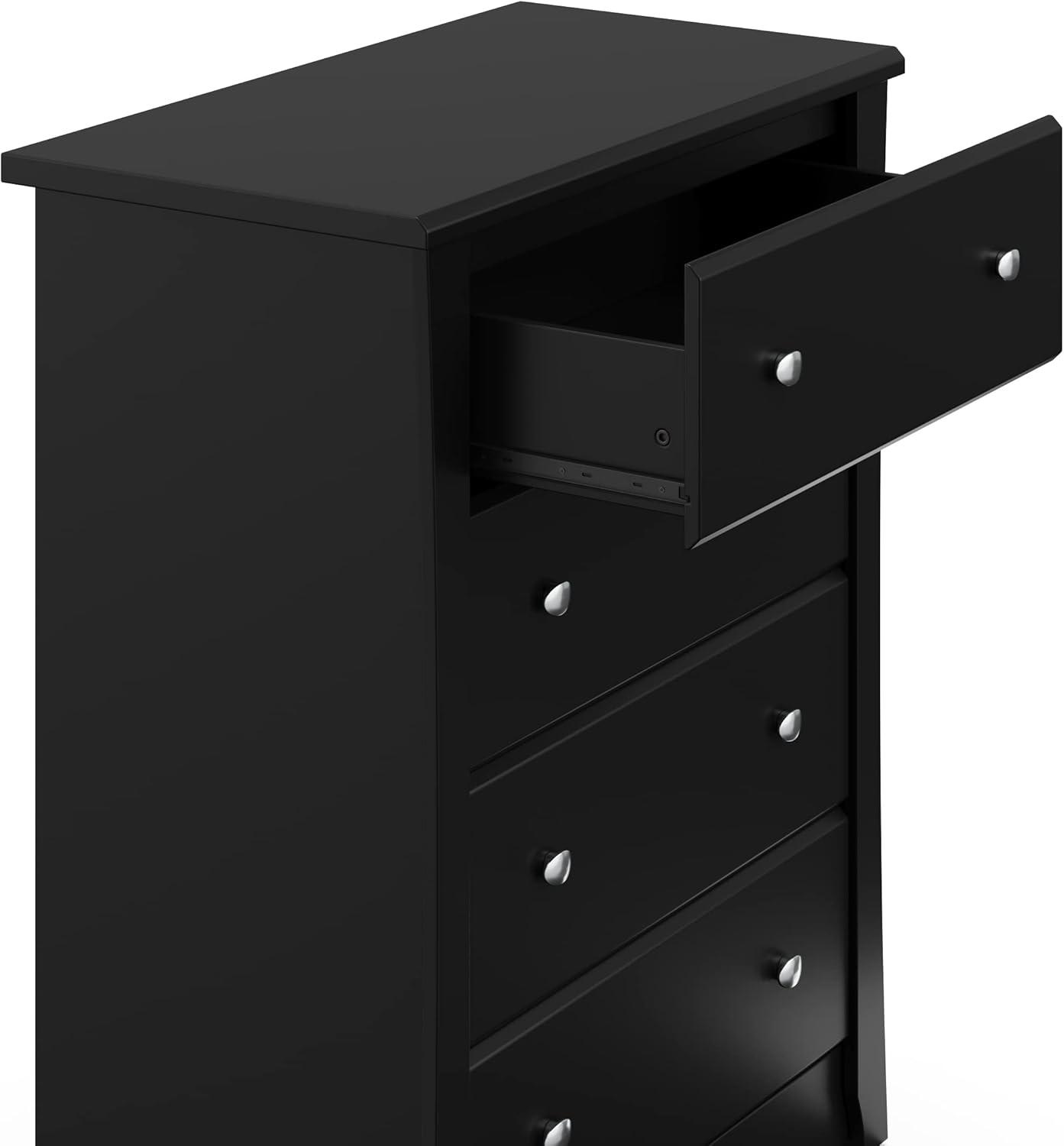 Storkcraft Crescent 4 Drawer Chest