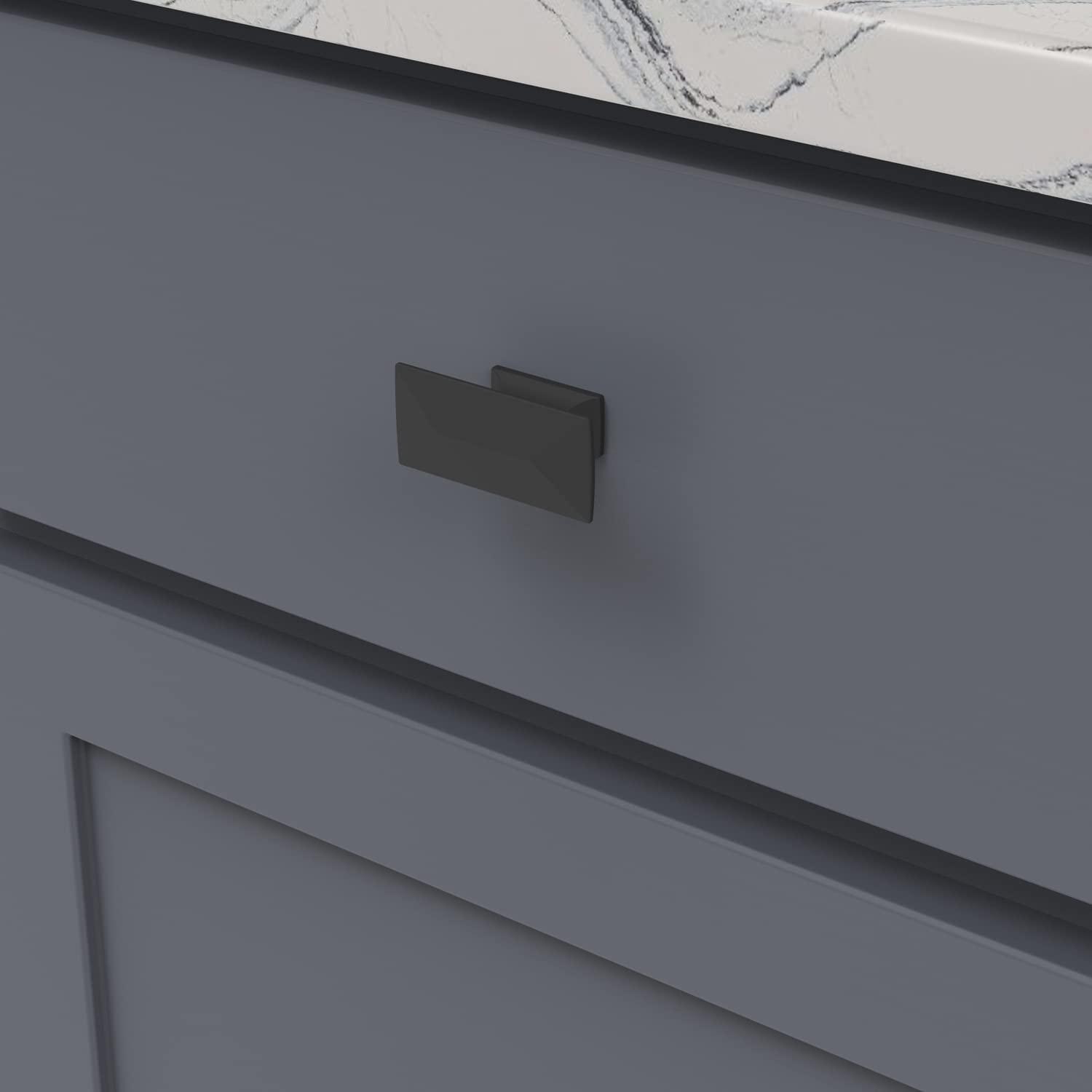 Bungalow 2 5/16" Length Rectangle Knob