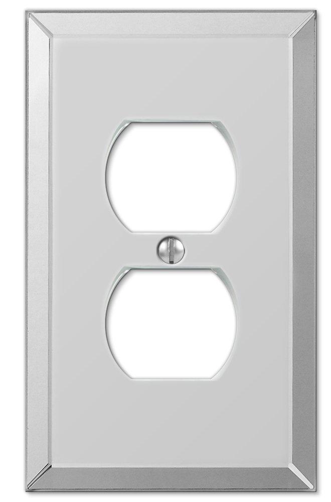 Amerelle No Subject 1 - Gang Duplex Outlet Standard Wall Plate