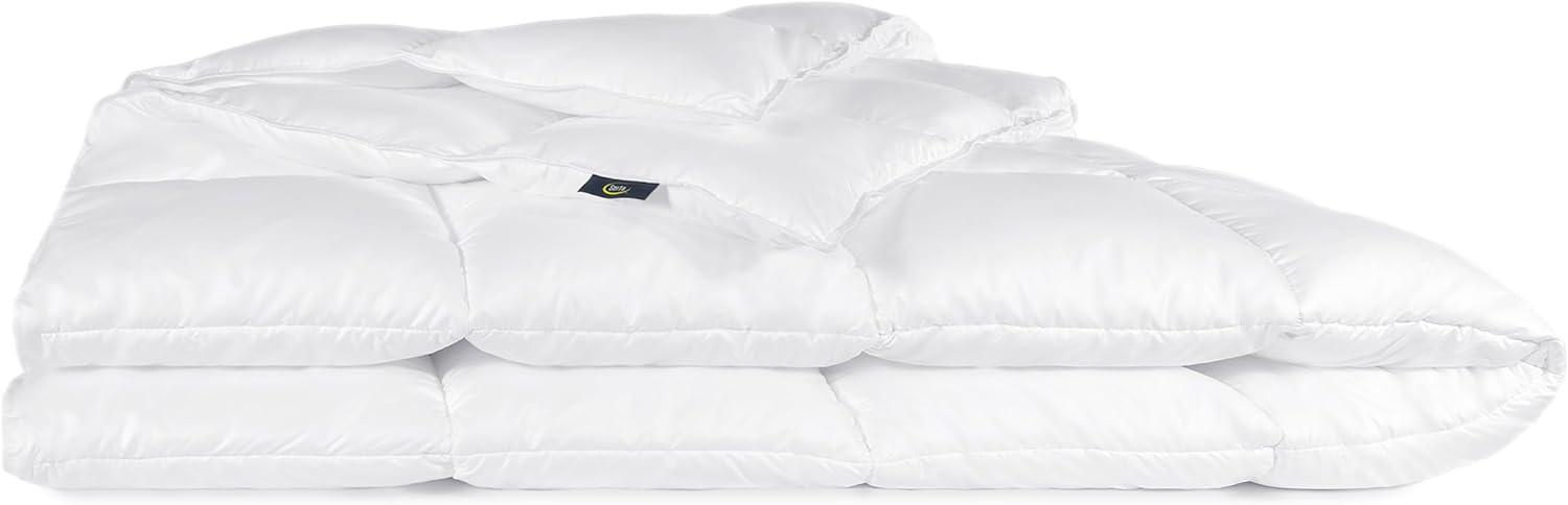 Queen Down Illusion Lightweight Down Alternative Comforter - Serta
