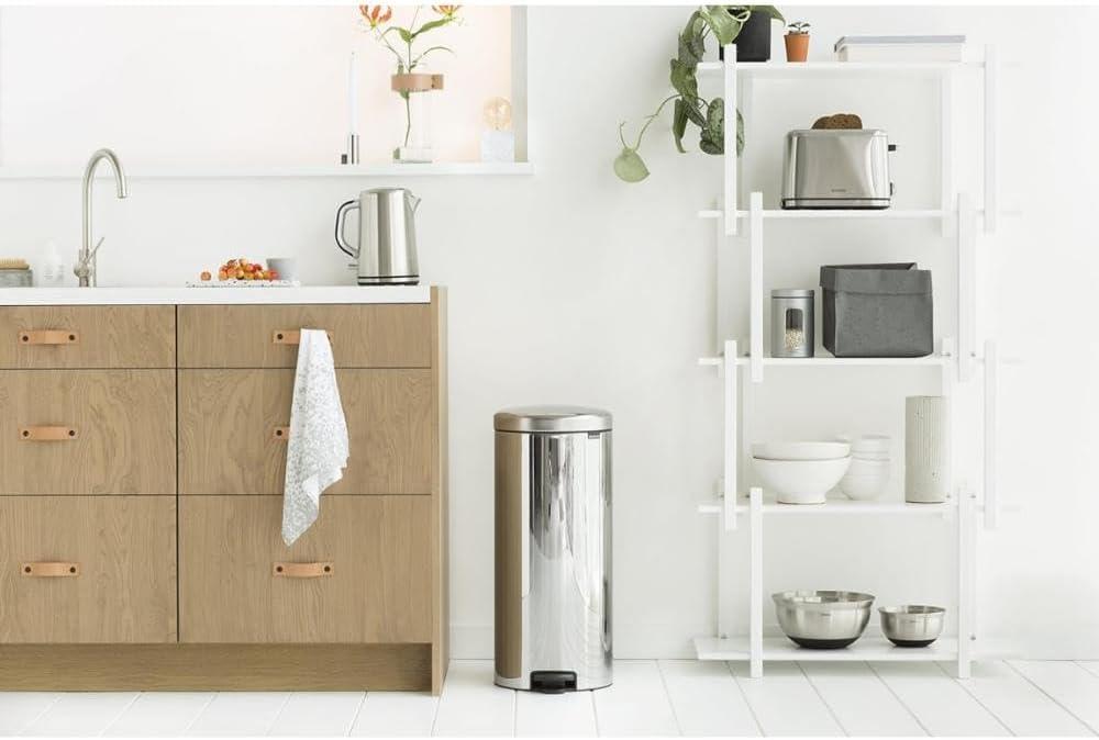 Brabantia NewIcon Step On Trash Can, 8 Gallon (30 Liter)