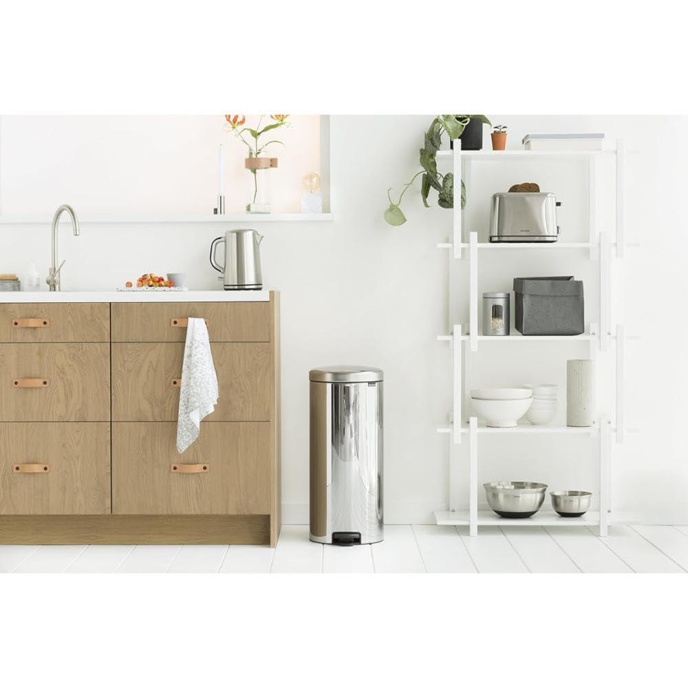 Brabantia NewIcon Step On Trash Can, 8 Gallon (30 Liter)
