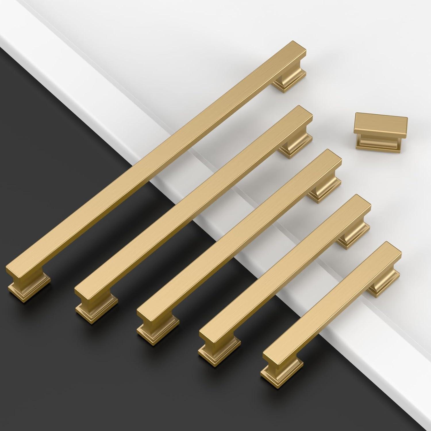 Triomphe 5 1/16" Center Handle Pull Multipack