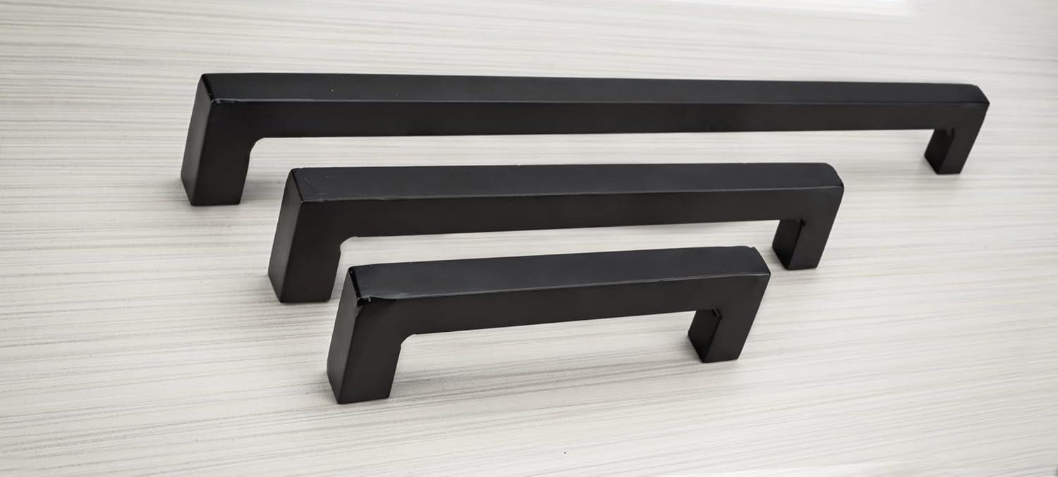 Richelieu Hardware BP9466192900 Sheffield Collection 7 9/16-inch (192 mm) Center-to-Center Matte Black Traditional Rectangular Pull Handle for Barn Doors, Cabinets, Drawers, and Furniture