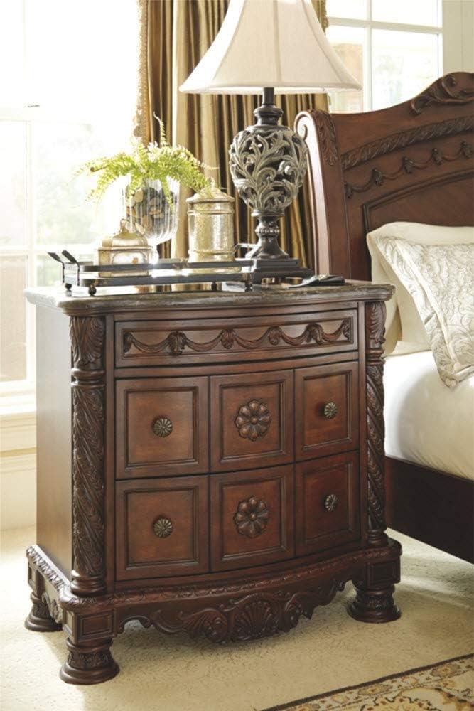 Chapell 3 Drawer Bachelor's Chest