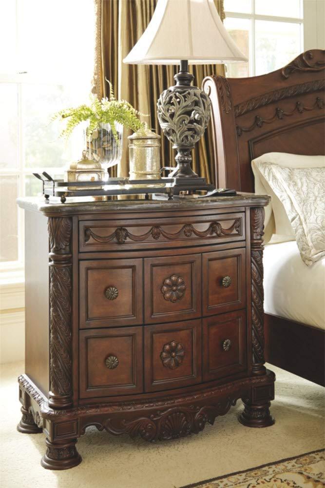 Chapell 3 Drawer Bachelor's Chest