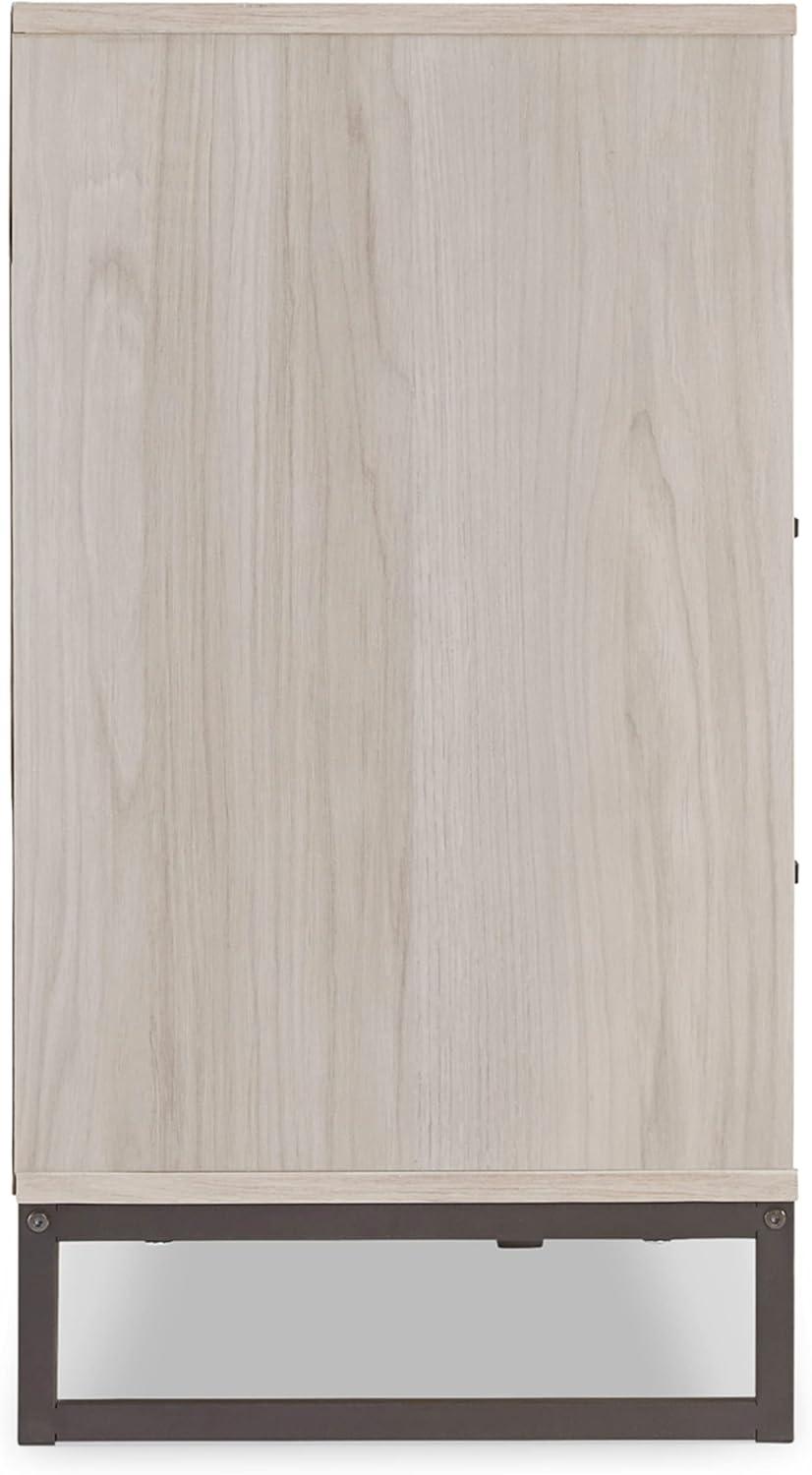 Signature Design by Ashley Contemporary Socalle 6 Drawer Dresser, Light Natural