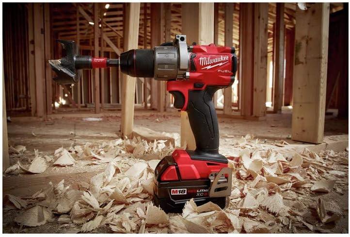 Milwaukee M18 Fuel 1/2" 18V Brushless Hammer Drill Driver 2804-22 with (2) 5Ah Batteries, Charger, & Tool Case