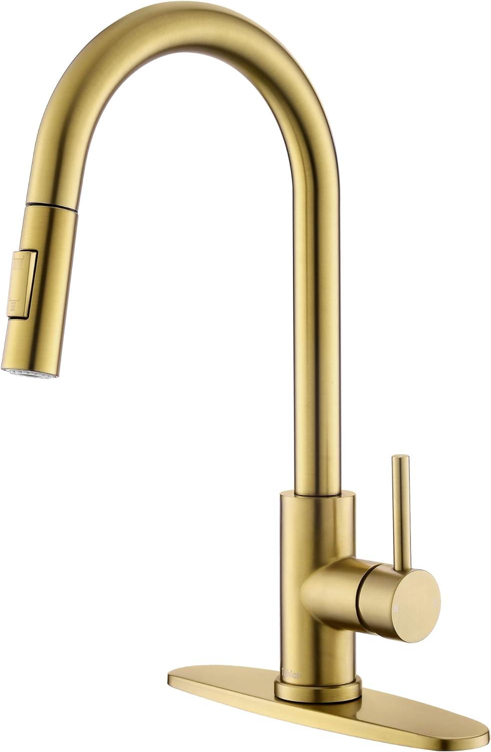 Kitchen Faucet Single Handle Stainless Steel Kitchen Sink Faucet with Pull Out Sprayer Brushed Gold Sprayer and Handle