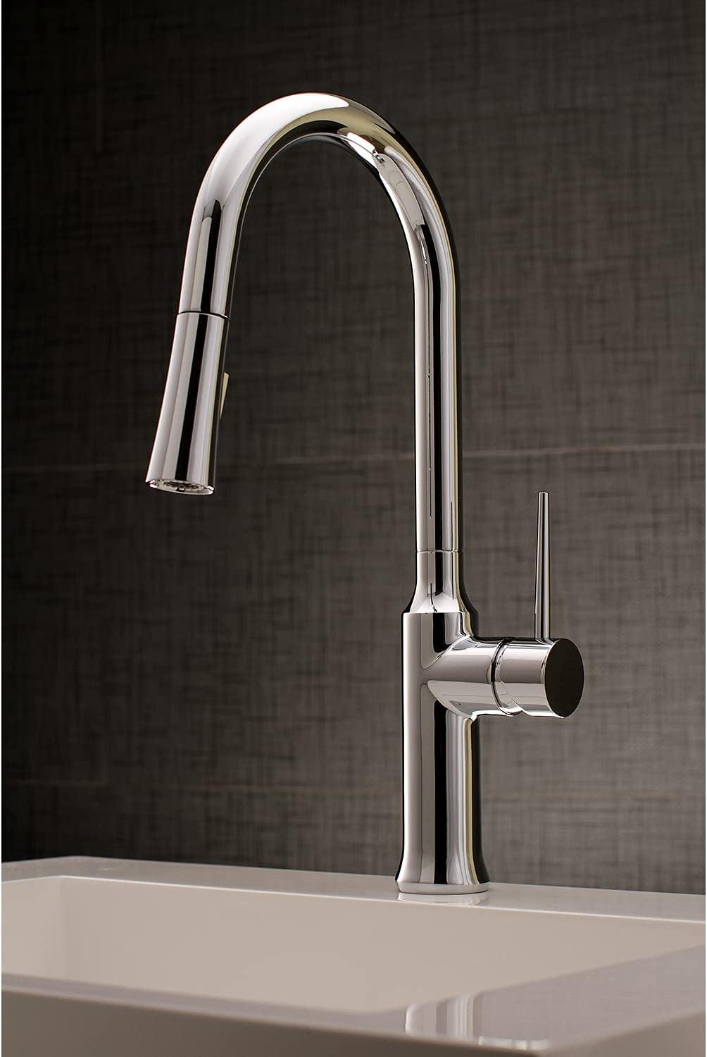 Kingston Brass New York Single-Handle Pull-Down Kitchen Faucet