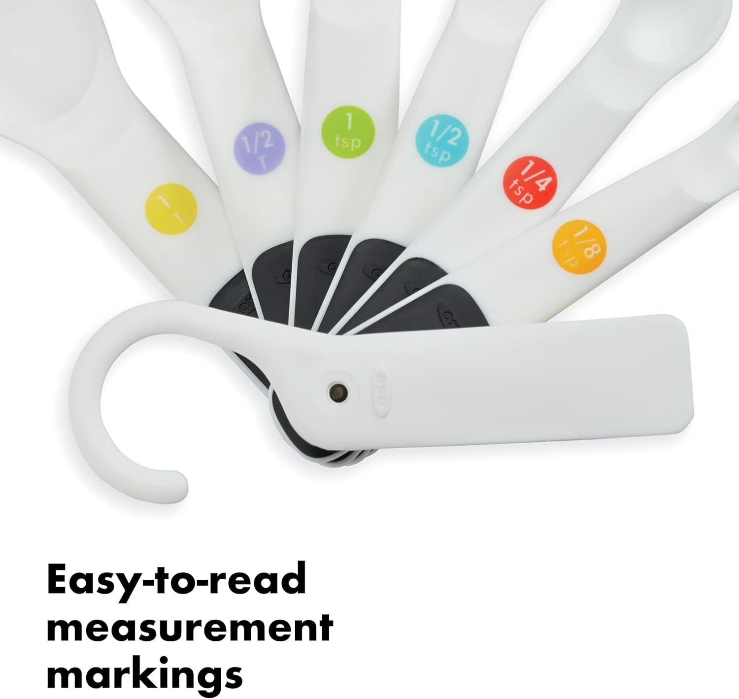 White Plastic Measuring Spoons Set with Scraper