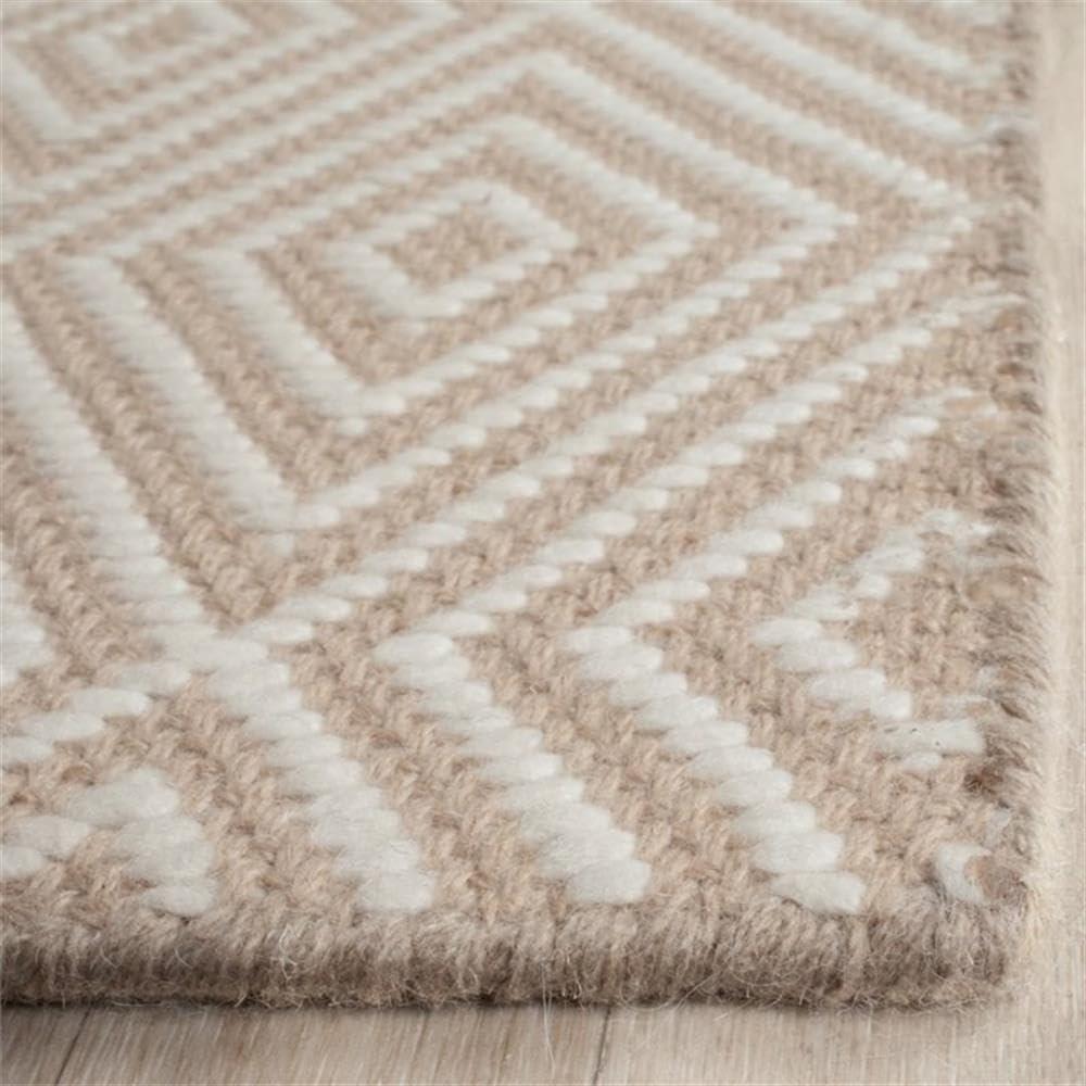 Safavieh Wilton Donella Geometric Diamonds Area Rug