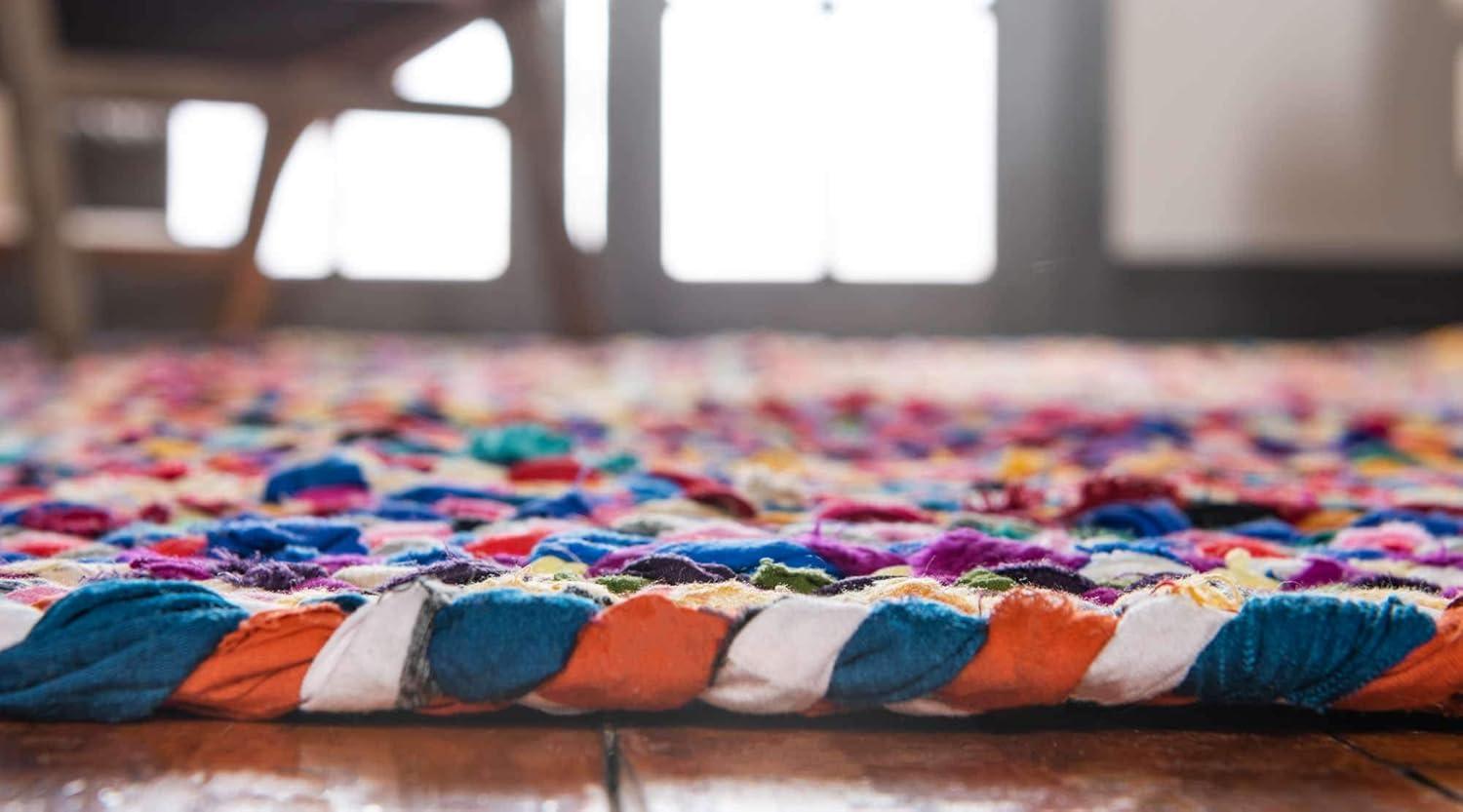 Unique Loom Braided Chindi Collection Area Rug - Layer (6' 1" Round Multi/Blue)