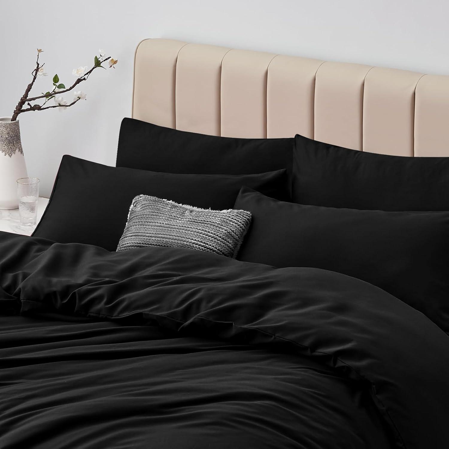 Queen Size Pillow Cases Set of 2 - White Queen Pillowcase 2 Pack with Envelope Closure, Soft Brushed Microfiber Bed Pillow Case Cover, 20x30 inches White Queen (20" x 30")