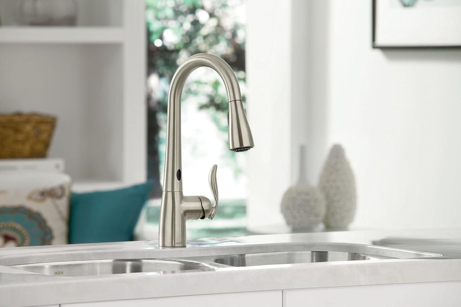 Moen 7594ESRS Spot resist stainless one-handle pulldown kitchen faucet