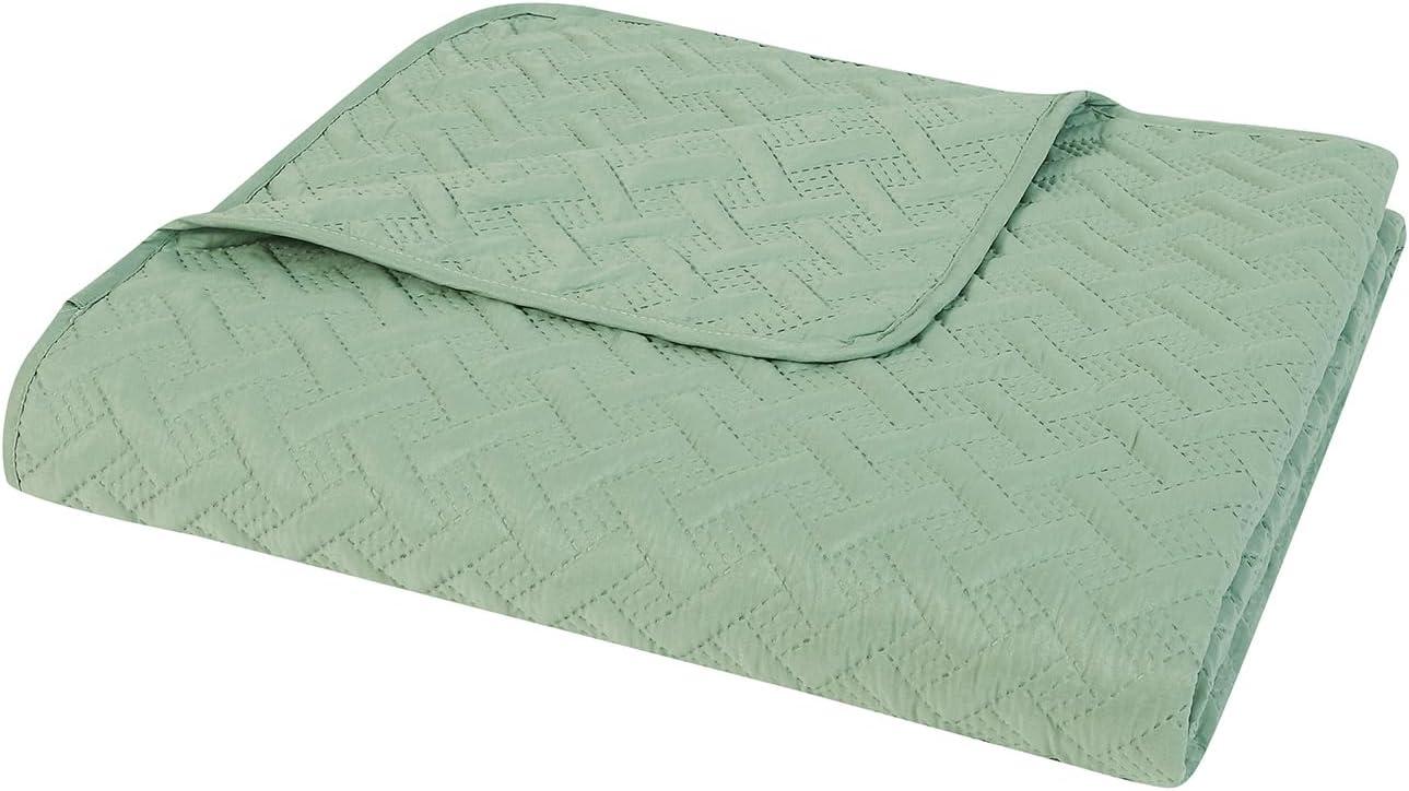 Nina Embossed Basketweave Quilt Set