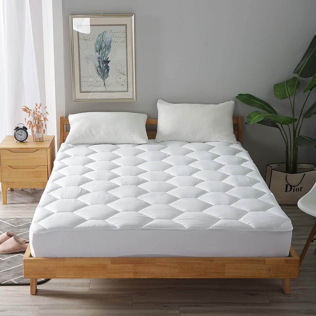 Queen White Down Alternative Quilted Mattress Pad with Deep Pockets