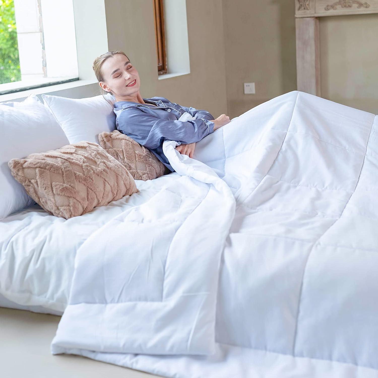 Mainstays Down Alternative Comforter, White, King, All Ages, All Season, Unisex