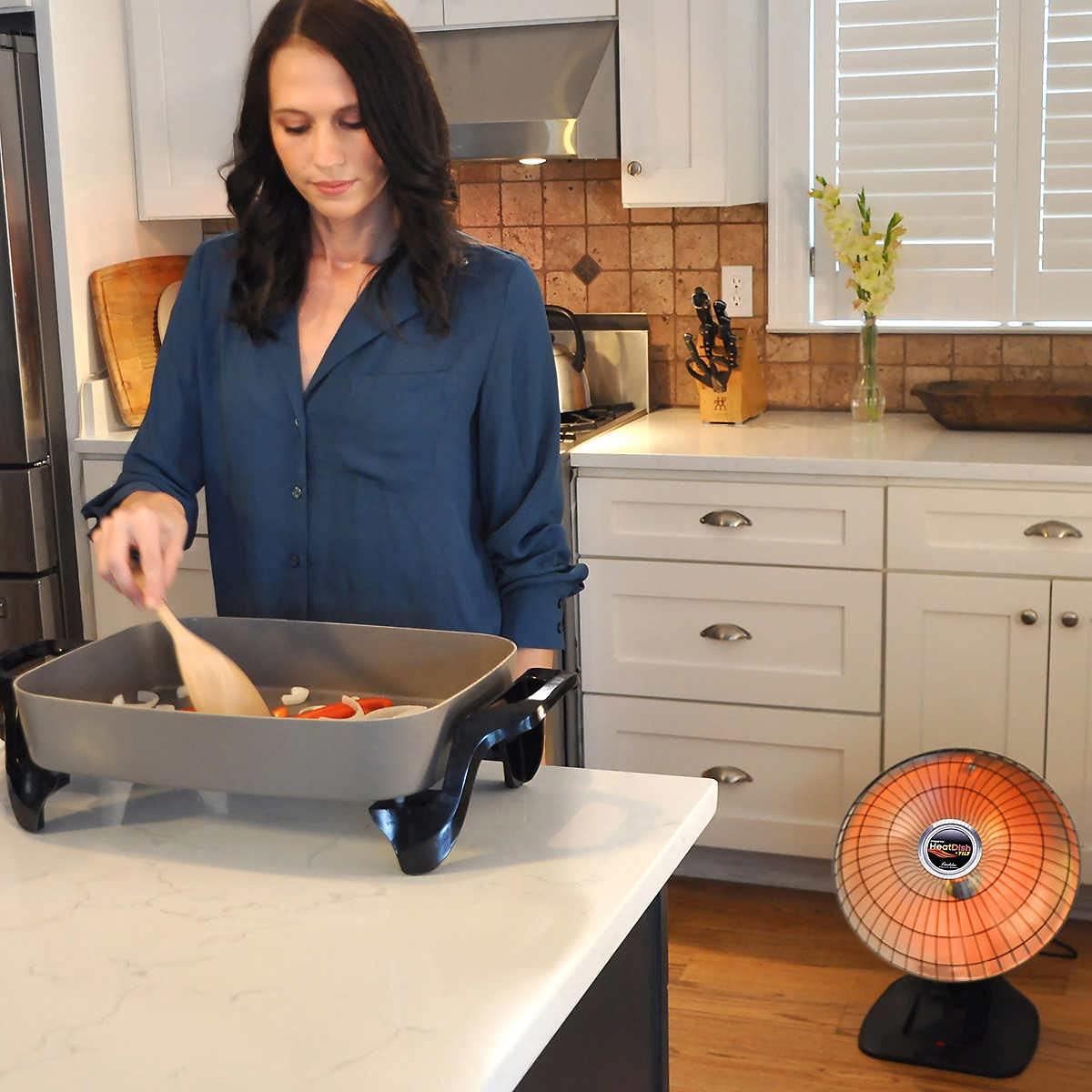 SGCoffee Heatdish Black 1500W Electric Parabolic Heater