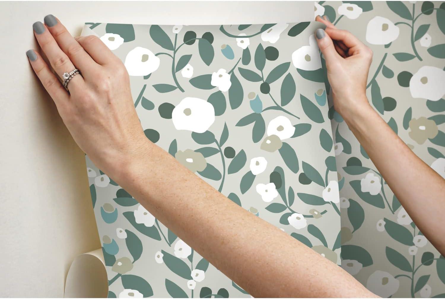 Kensington Peel & Stick Floral Roll