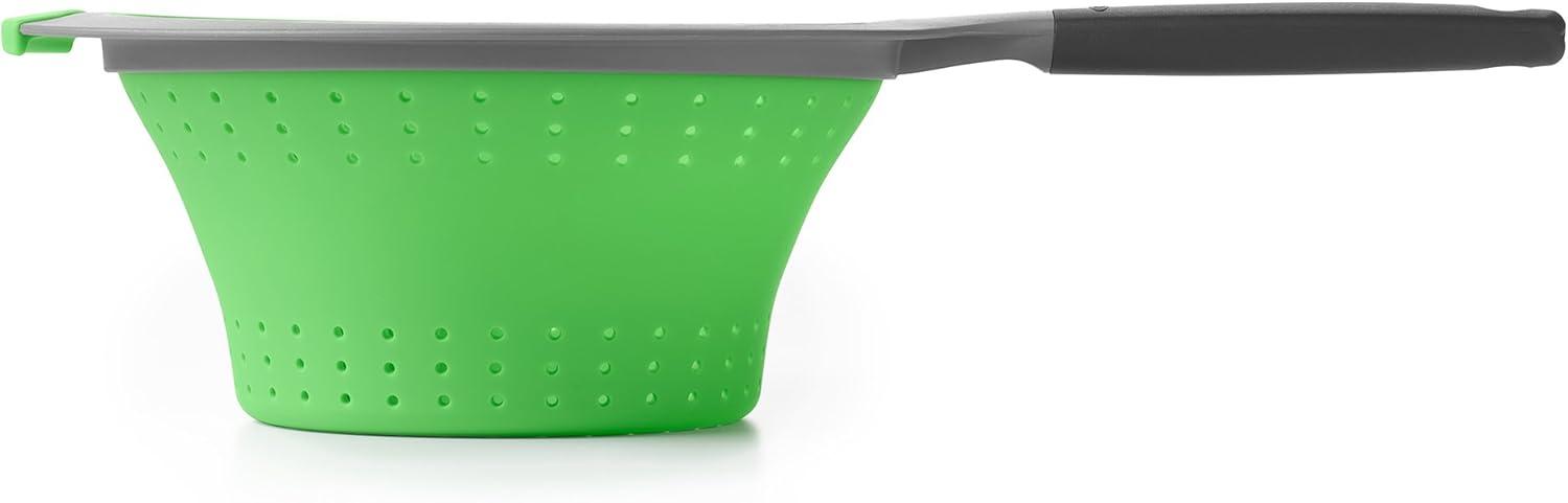 Green Silicone Collapsible 2-Quart Strainer with Non-Slip Handles