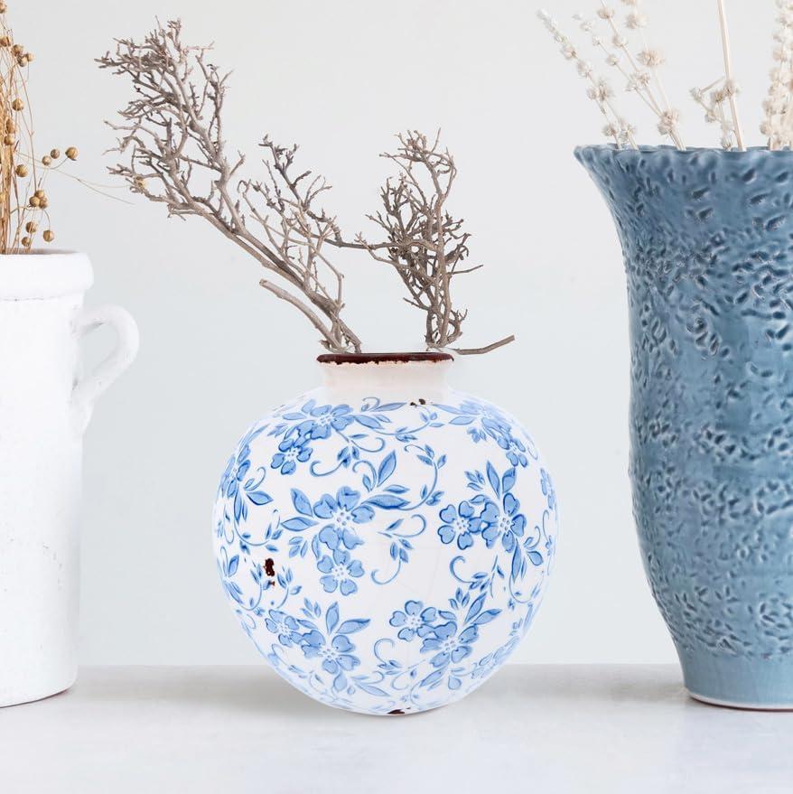 Cairns Vase