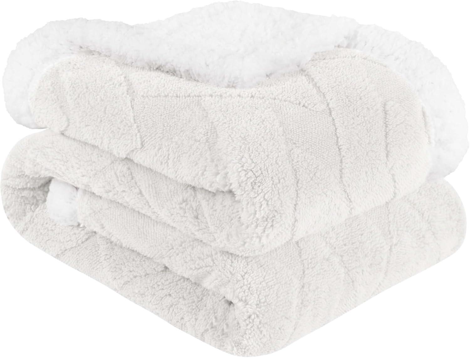 Superior Nuuk Fleece Reversible Lattice Blanket, Full/Queen, White