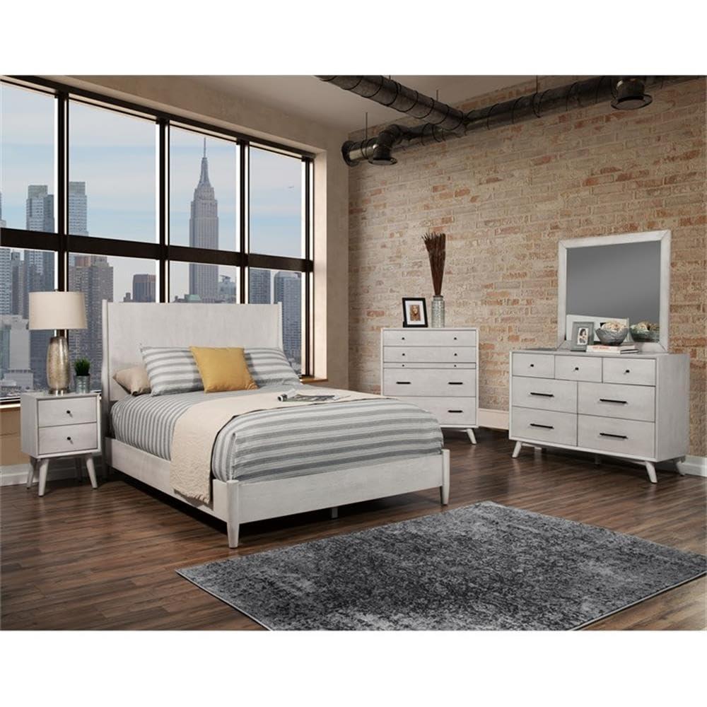Williams 2-Drawer Nightstand