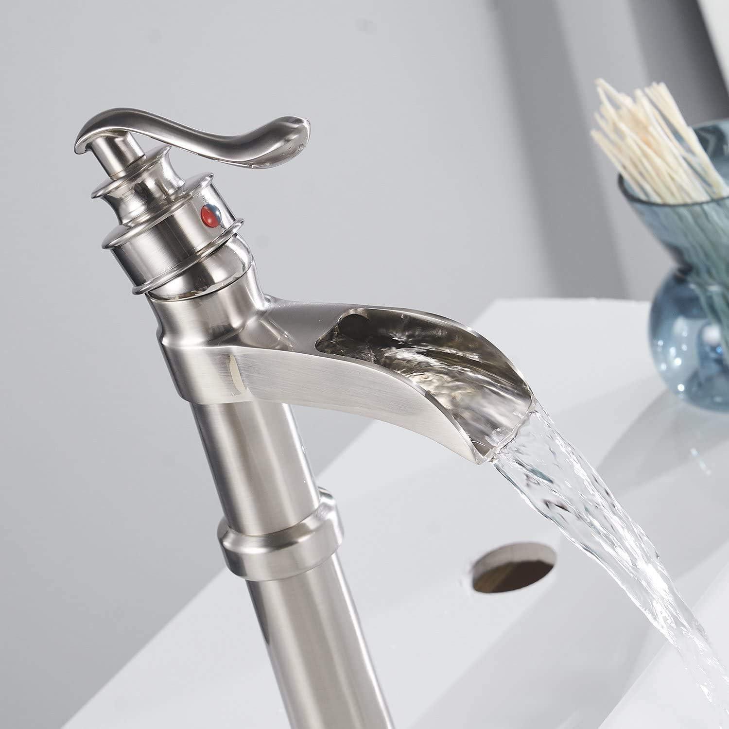 Vessel Sink Faucet Single-handle Bathroom Faucet with Drain Assembly