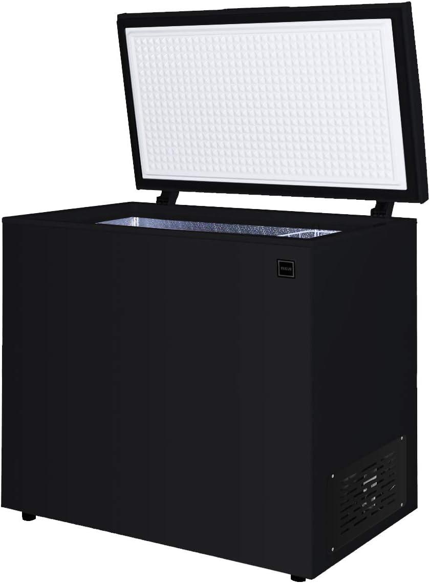 RCA, 7.1 CU FT. Chest Freezer, Black,RFRF470-BLACK-6COM