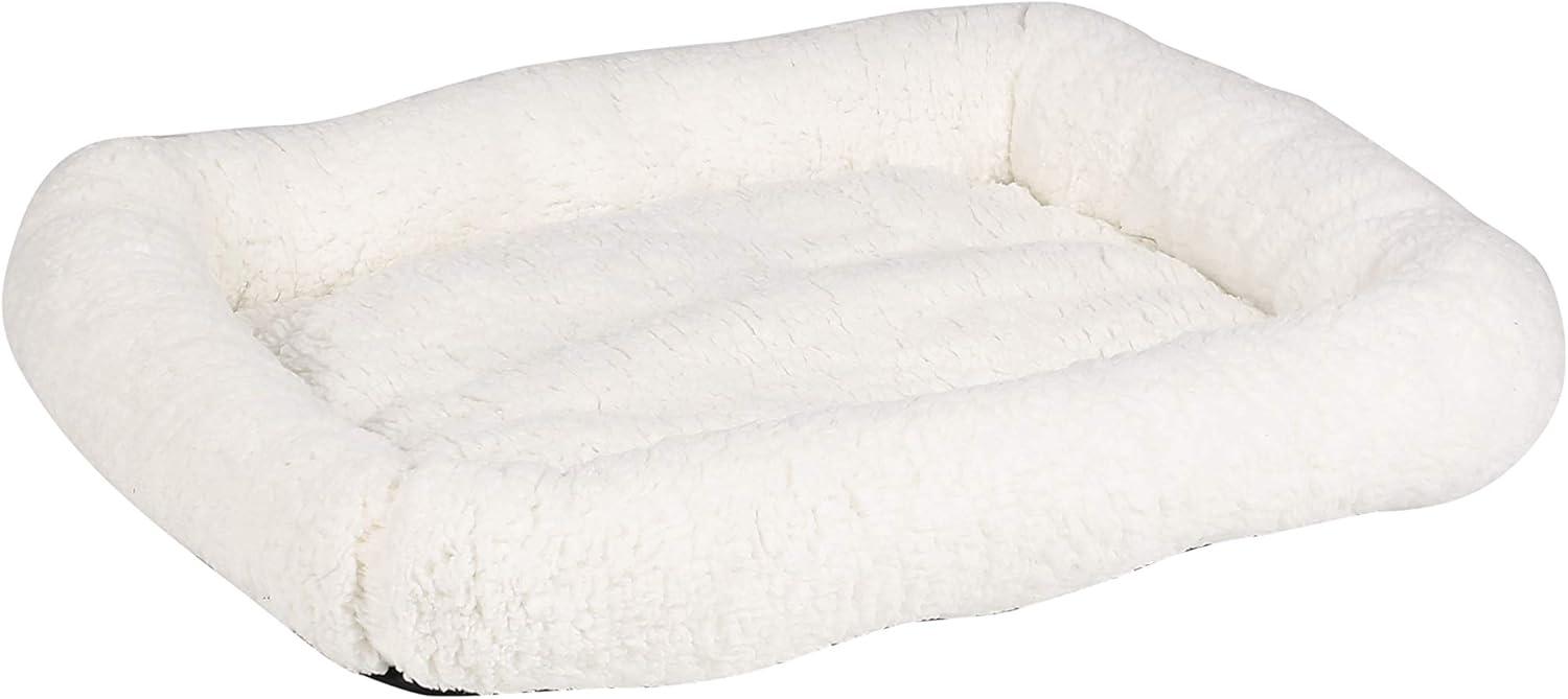 White Self-Warming Polyester Pet Bed for Small Dogs