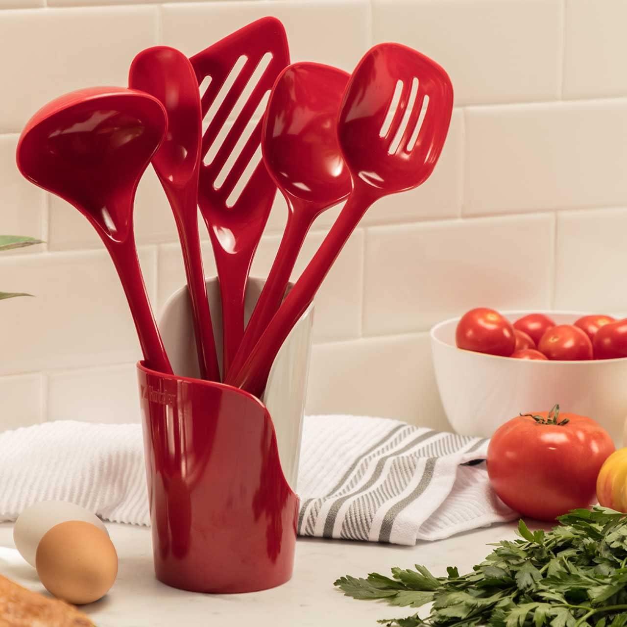 Hutzler 6-piece Melamine Cooking Utensils Set, Includes a 12-inch Long Slotted Spoon, Solid Spoon, Mixing Spoon, Slotted Turner, Soup Ladle, and Storage Crock - Red