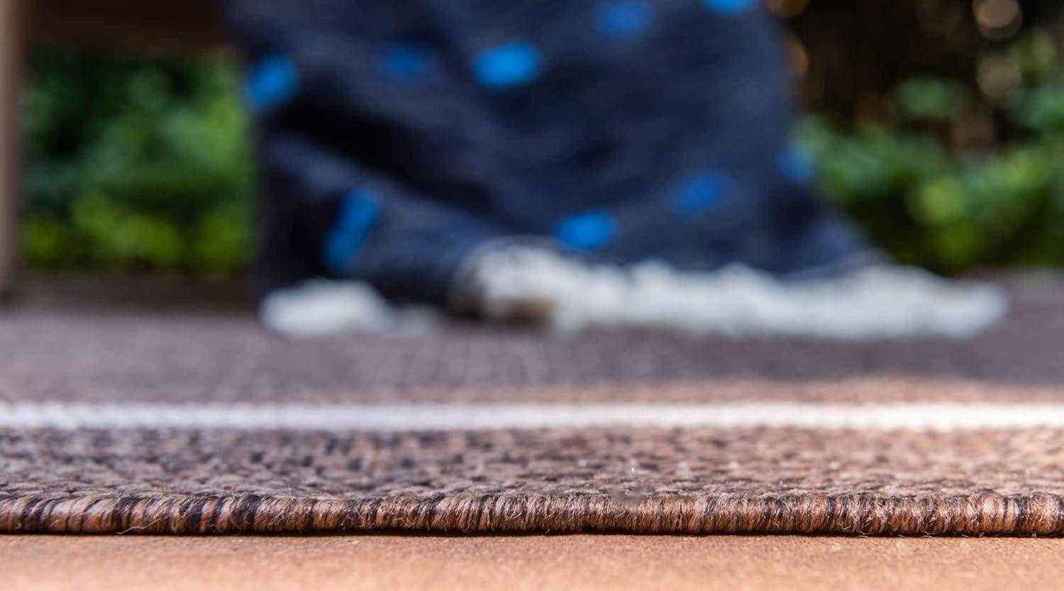 Unique Loom 5' 3 x 8' 0 Rectangle Indoor/Outdoor Border Brown Area Rug