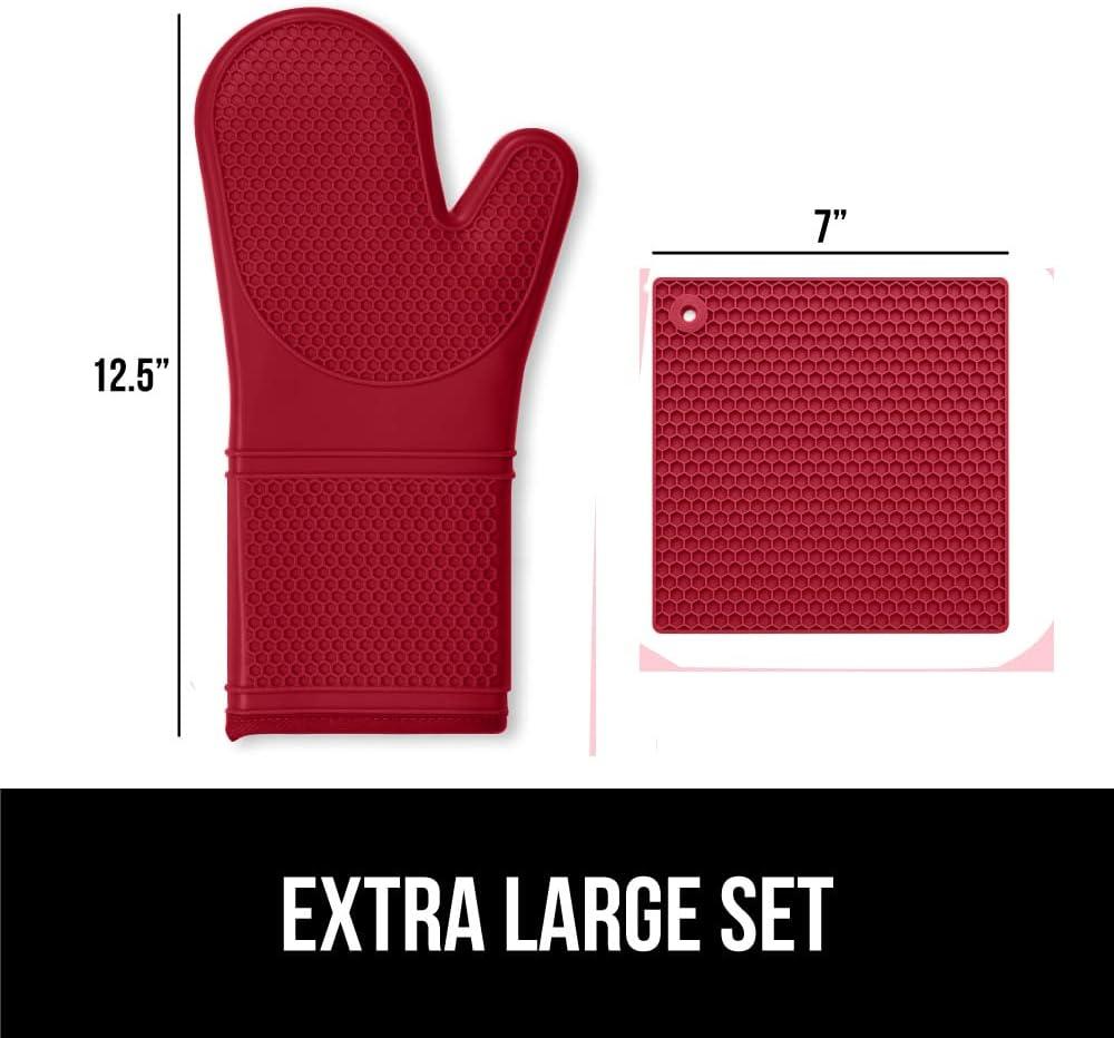 Red Silicone Heat-Resistant Oven Mitts and Trivets Set, 4 Pieces