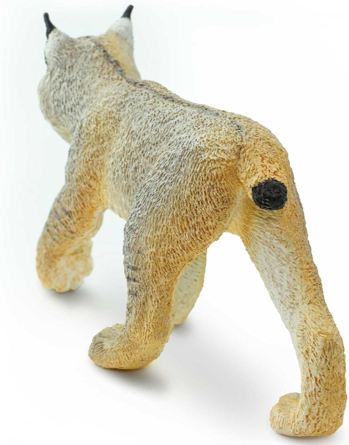 Safari Ltd. Lynx Figurine - Lifelike 3.5" Model Figure - Educational Toy for Boys, Girls, and Kids Ages 3+