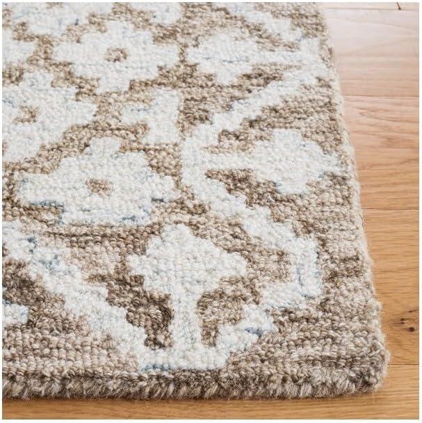 Hand-Tufted Elegance Beige & Sage Wool 3' x 5' Accent Rug