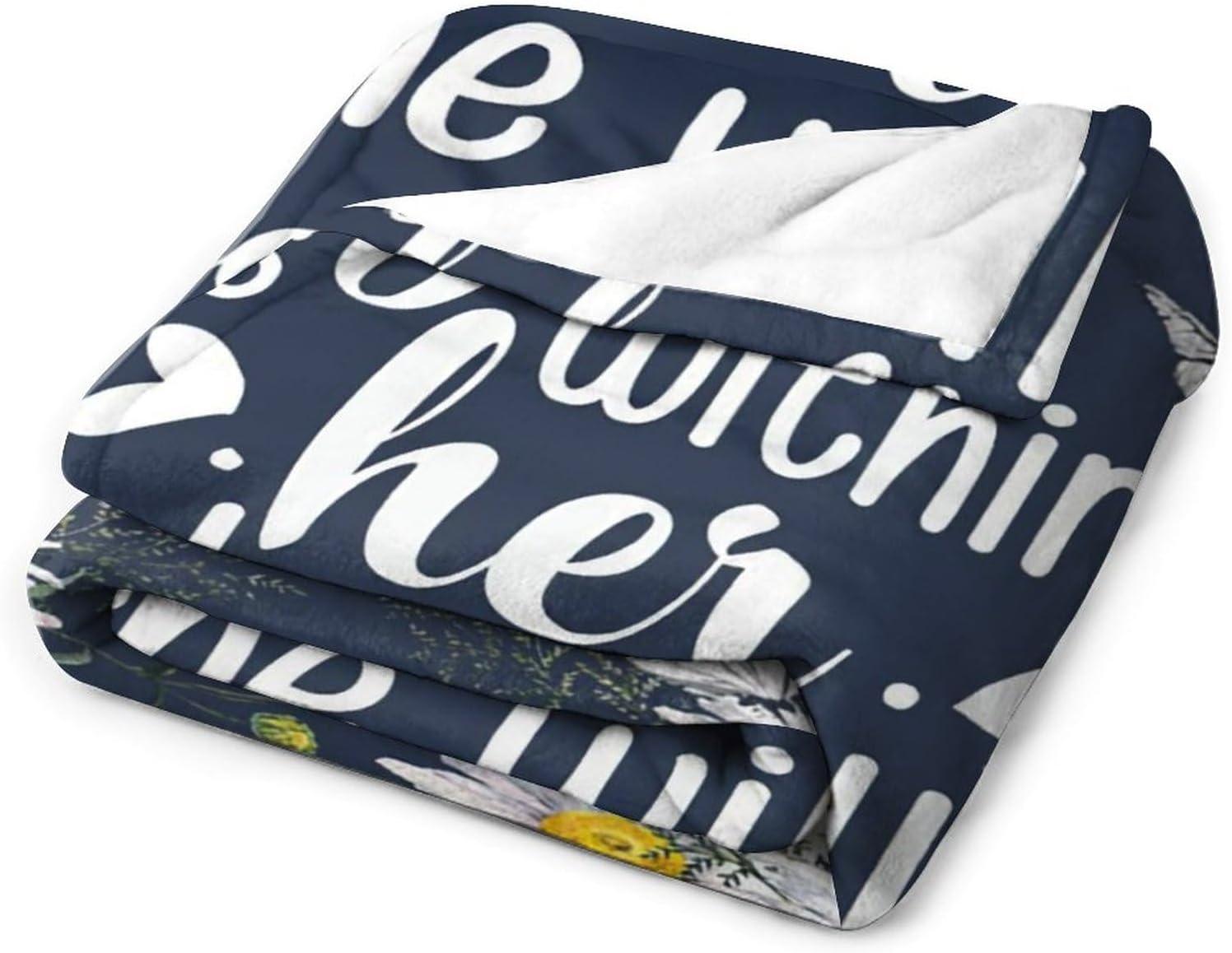 Soccer Blanket Soccer Ball Decor Throw Blanket Football Blanket Gifts for Girls Boys Soccer Lover Winter Bedding Super Warm Soft Plush Lightweight Fleece Flannel Blanket for Kids Men Women 50"X40"